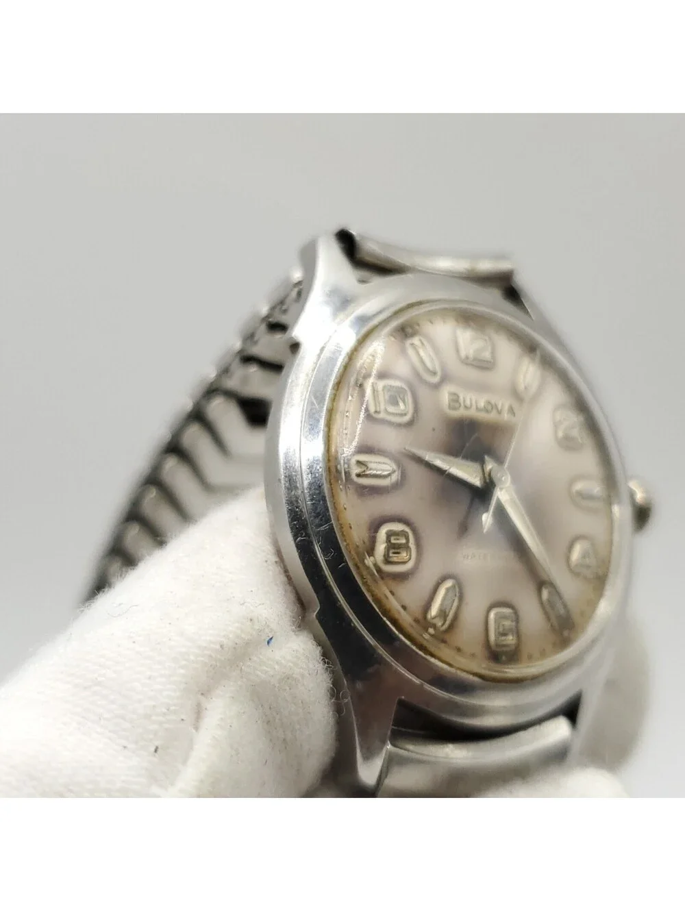 Vintage 1961 Bulova Waterproof 32mm Mechanical Watch Running Silver Tone M1
